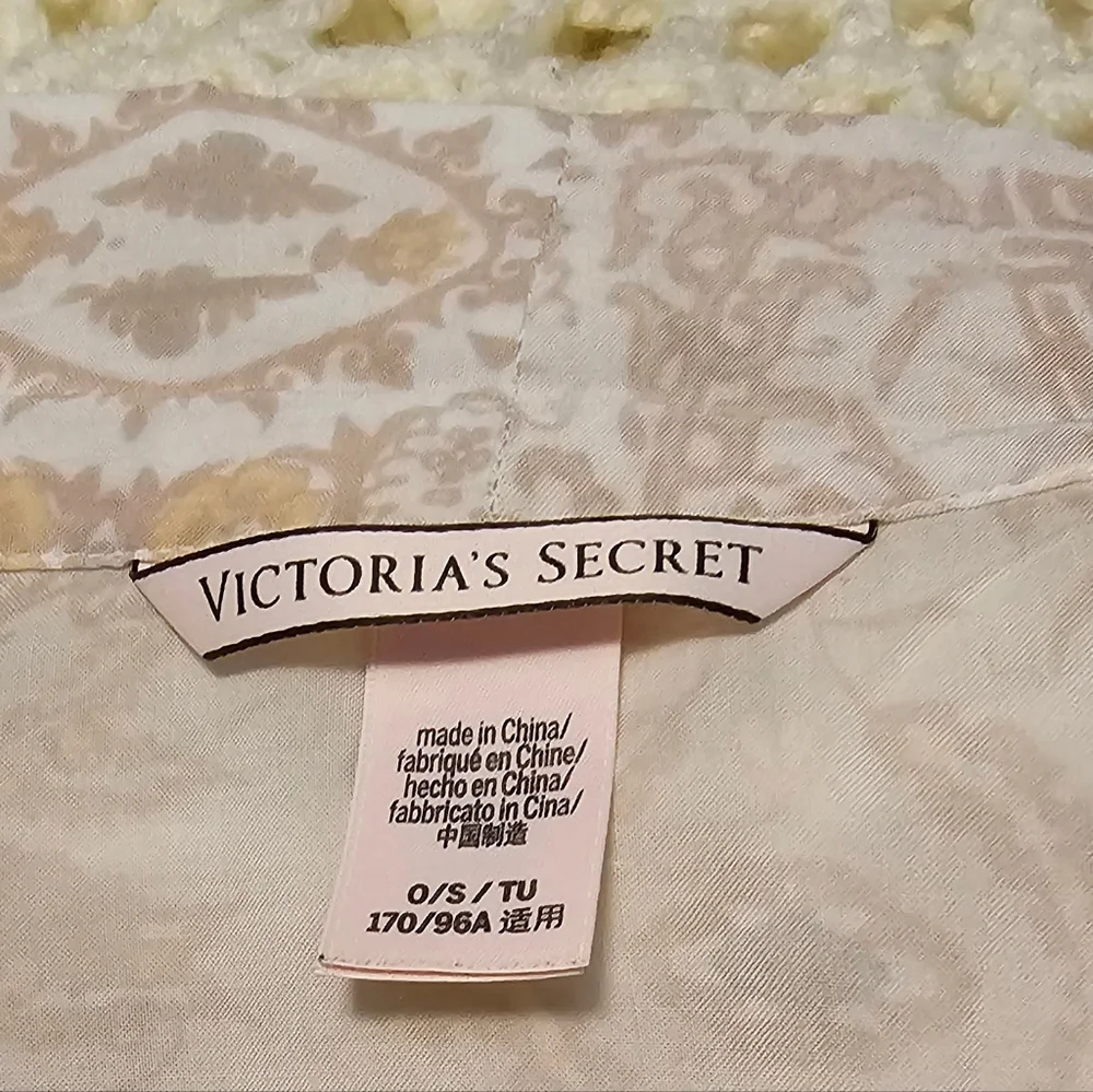 Victoria's Secret Light Pink Patterned Cover-Up Viscose One Size Fits All EUC - Picture 11 of 13